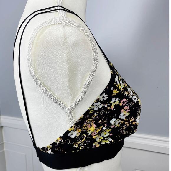Flirtitude, Size Large, Black Floral Bralette, V-Neck, Strappy Back, Pullover - Picture 3 of 6